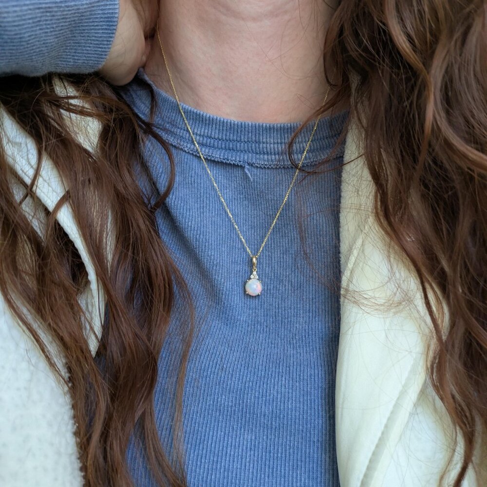 2.4cts Ethiopian Opal Pendant in 14K Solid Gold with Natural Diamond Accents - Picture 3 of 9